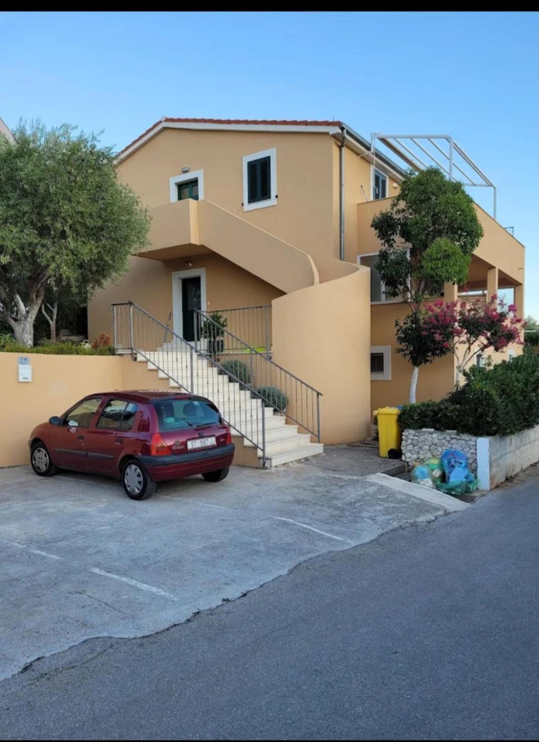 Apartman Zara Ražanj Eksteriør billede